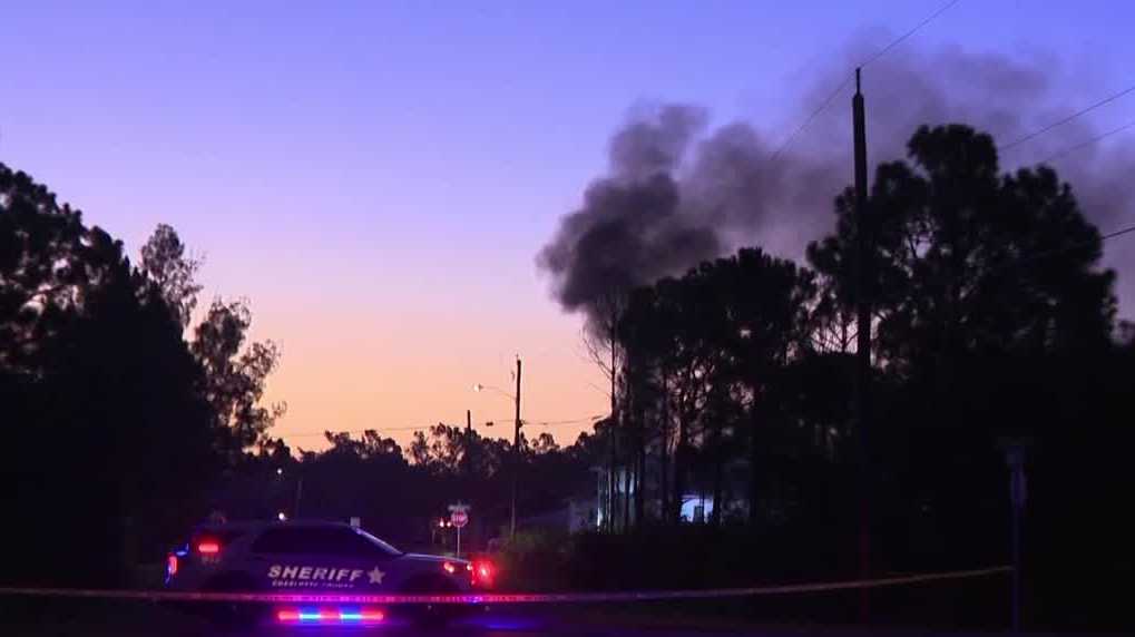 Suspect in custody following fiery barricade scene on Pasadena Drive in ...