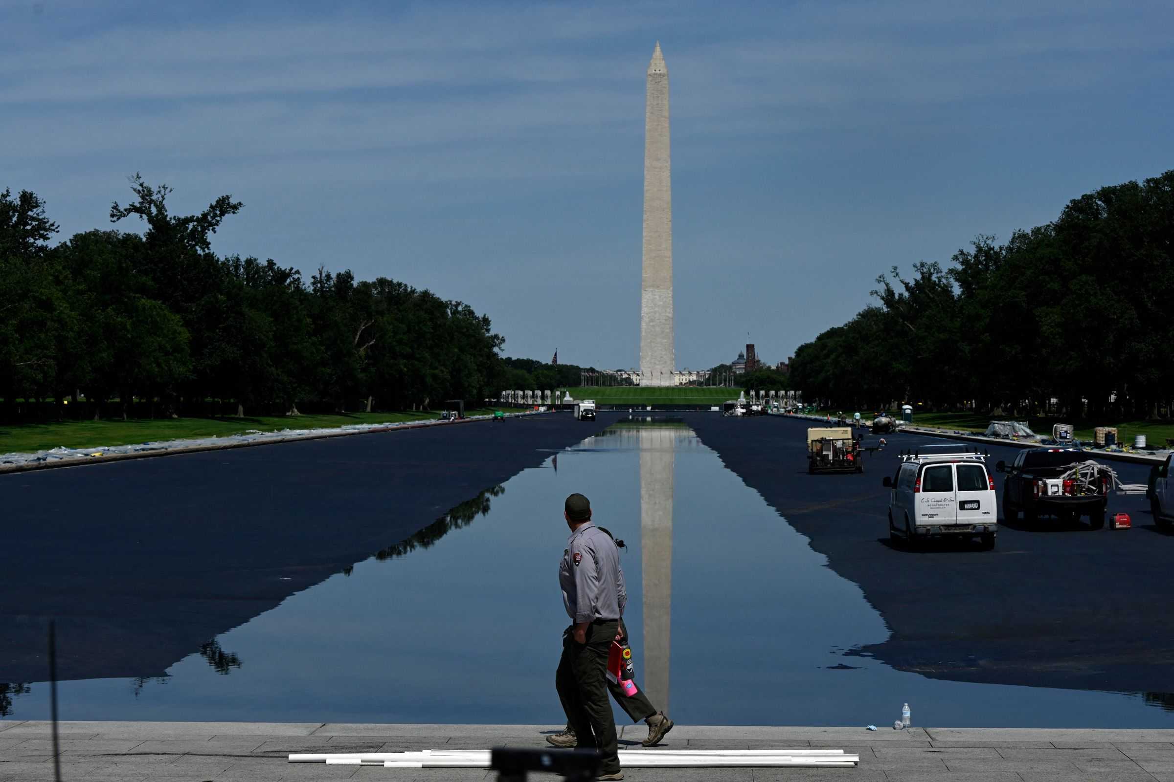 VIDEO: Lincoln Memorial Reflecting Pool reopens after controversial renovations