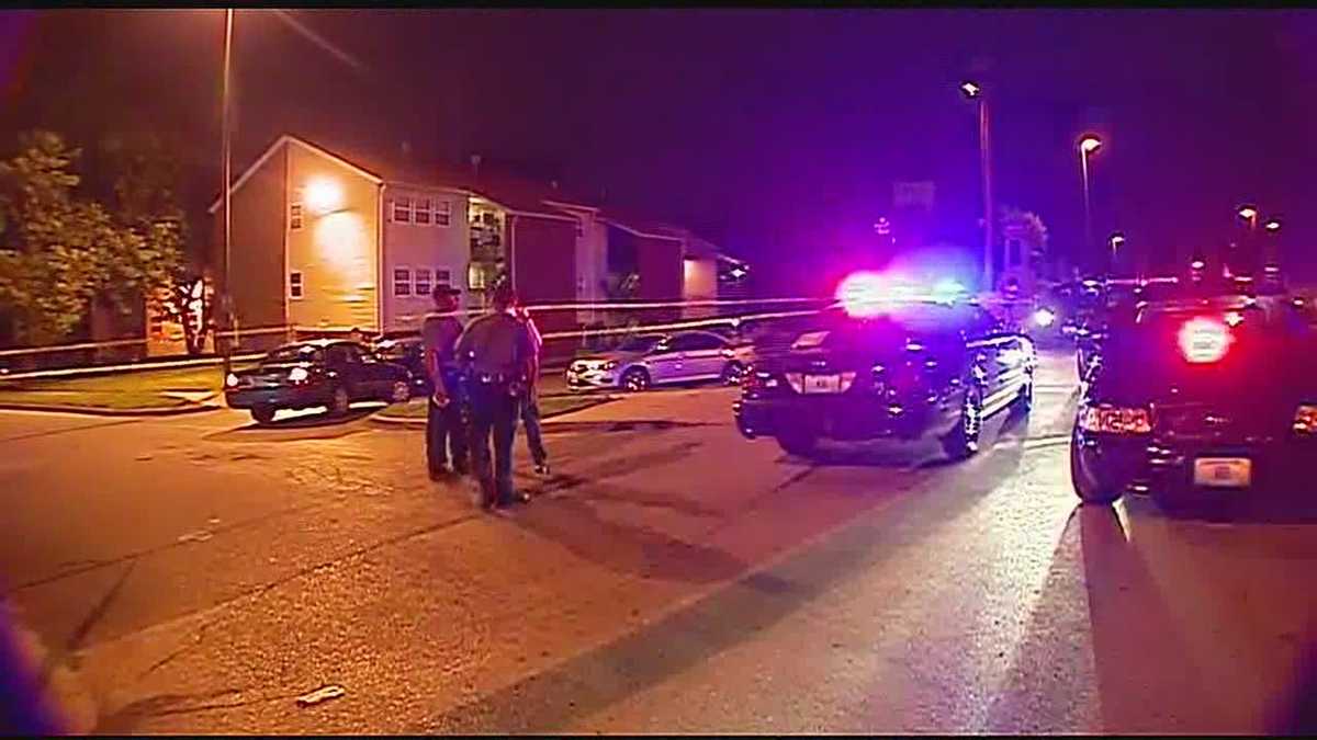 Police 1 killed, 3 injured in Kansas City shooting