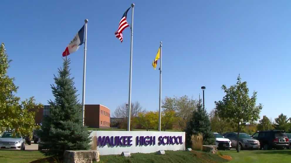 Waukee schools approve Iowa's eased quarantine guidelines