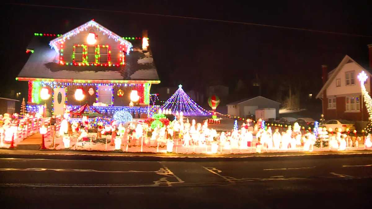 Central Coast Christmas lights submission form
