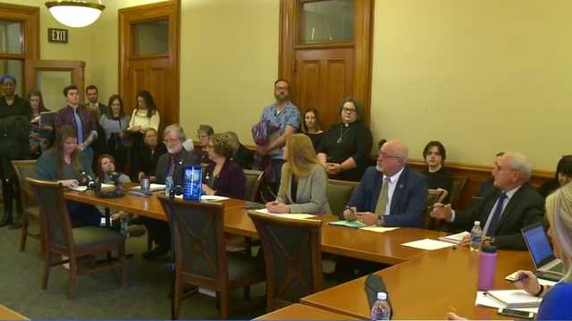 Hearing held for Gov. Reynolds' education bill that would restrict LGBTQ concepts in schools - Vimarsana News
