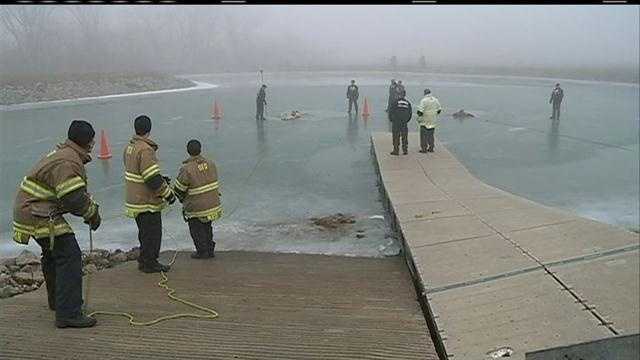 Firefighter recruits undergo ice rescue training