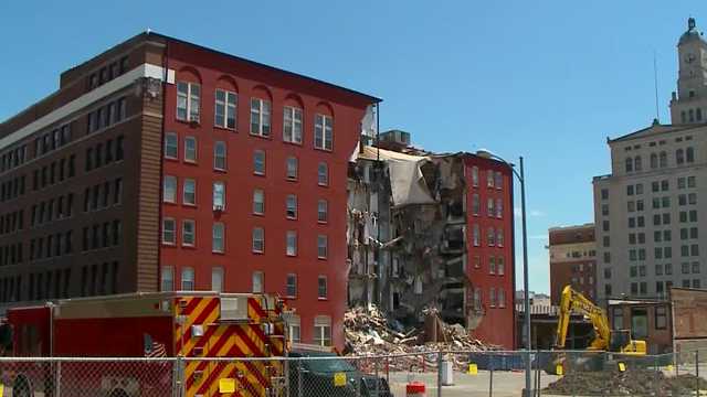 Owner sues engineering firm over collapsed Davenport building - Vimarsana News