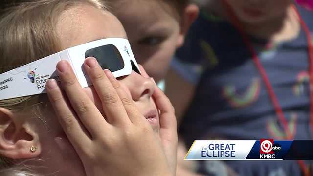 Briarcliff Elementary first graders witness solar eclipse - Vimarsana News