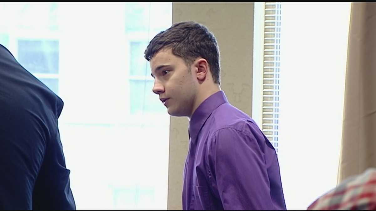 Teen admits setting home on fire in attempt to kill parents