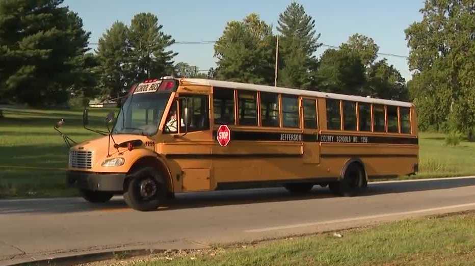 South Louisville parents demand safer school bus stop after drivers ignore stop arm law