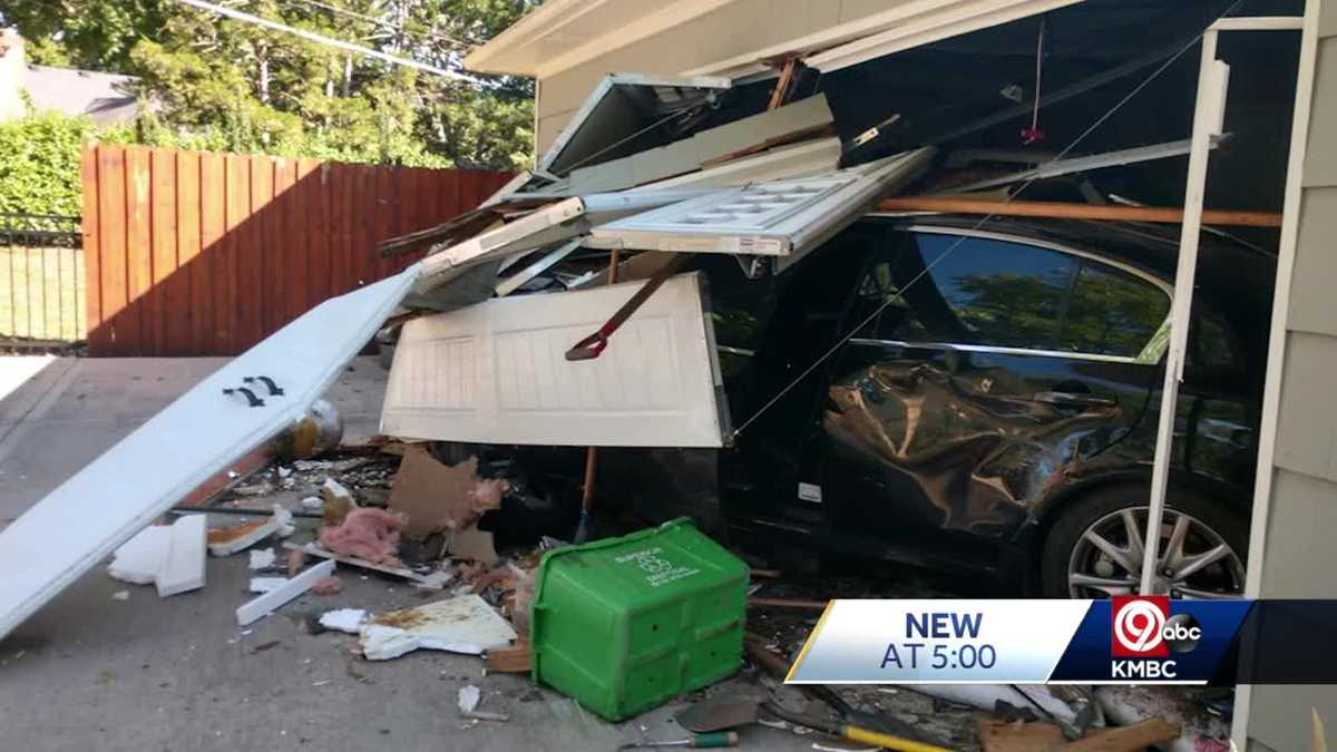 Homeowner talks about narrow escape after car crashes into Overland Park, Kansas home