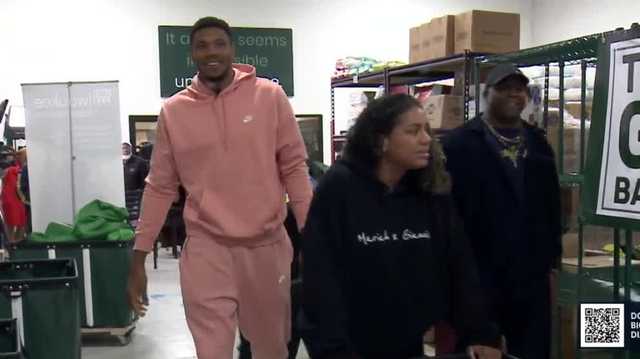 Giannis Antetokounmpo helping families with diaper donations - Vimarsana News