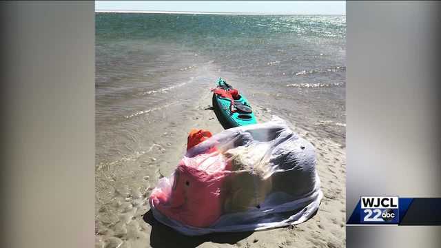 Tybee Island kayak instructor rescues 3 swimmers in distress - Vimarsana News