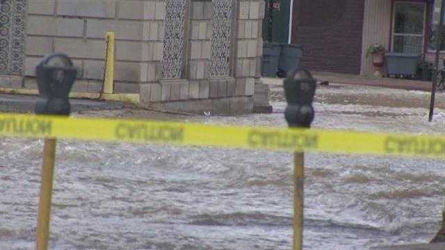 Water main break shuts down city streets