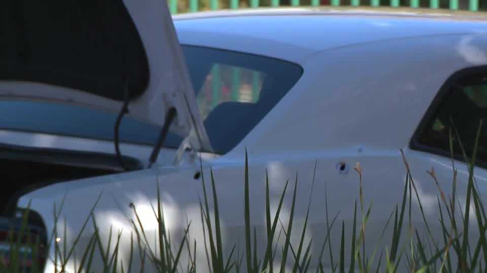 Sheriff says officers shoot woman in Sacramento County