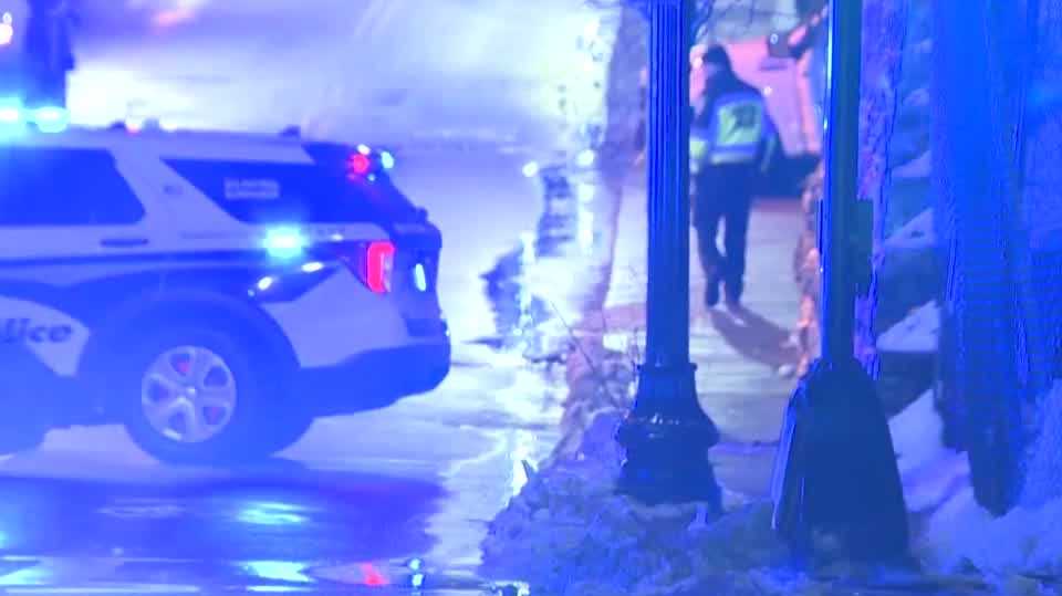 Boston police cruiser involved in crash