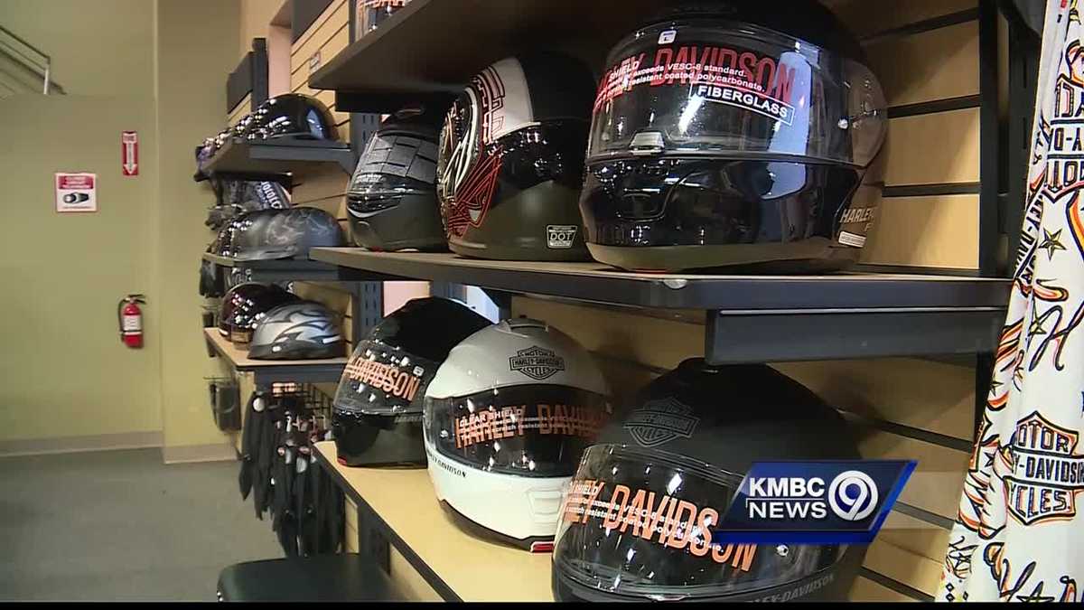 Missouri considering whether to rollback helmet law