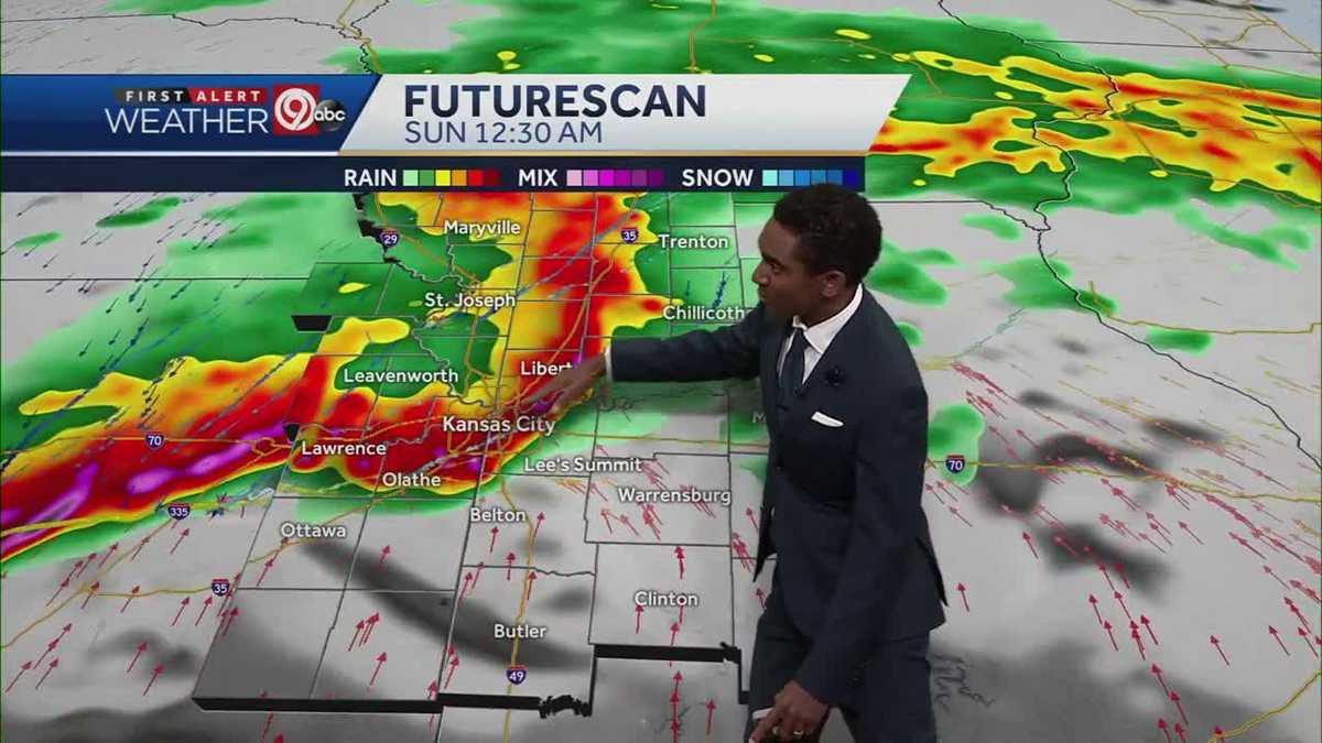 KANSAS CITY WEATHER: Damaging winds main threat with storms overnight