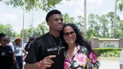 'So overwhelming': Community celebrates young boxer heading to 2024 Olympics