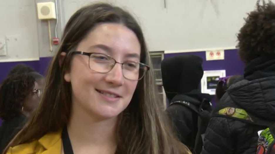 High school students in Sacramento get crash course in 'real-life' money management