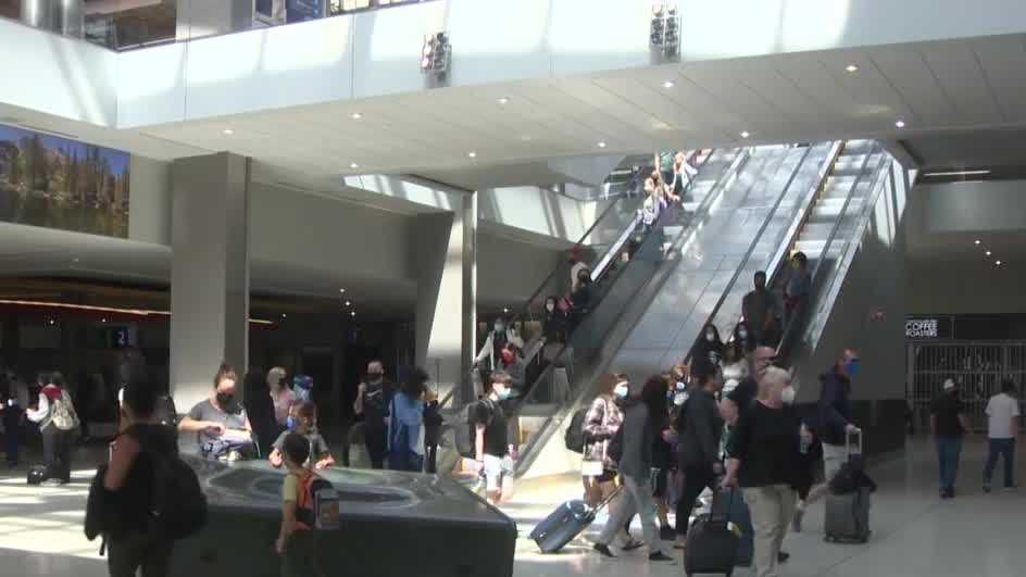 Sacramento airport sees highest numbers since beginning of COVID-19 ...