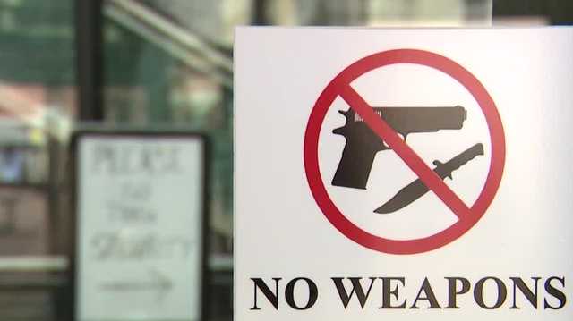 Judge hears arguments in challenge to Omaha gun laws - Vimarsana News