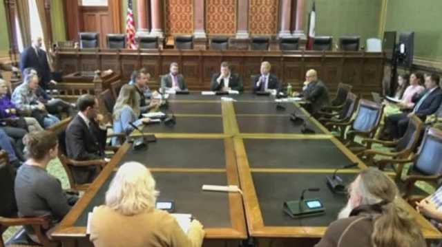 Bill restricts DNR from buying land at public auctions - Vimarsana News