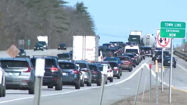 Slow traffic on NH roads as eclipse watchers head north - Vimarsana News