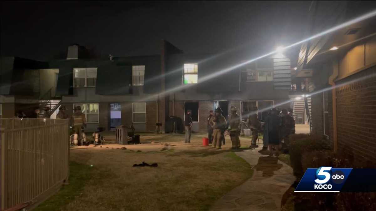 Residents evacuated after apartment fire in Oklahoma City