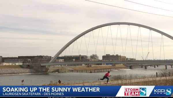 It's a record! Des Moines sets new daily high temperature during warm Monday