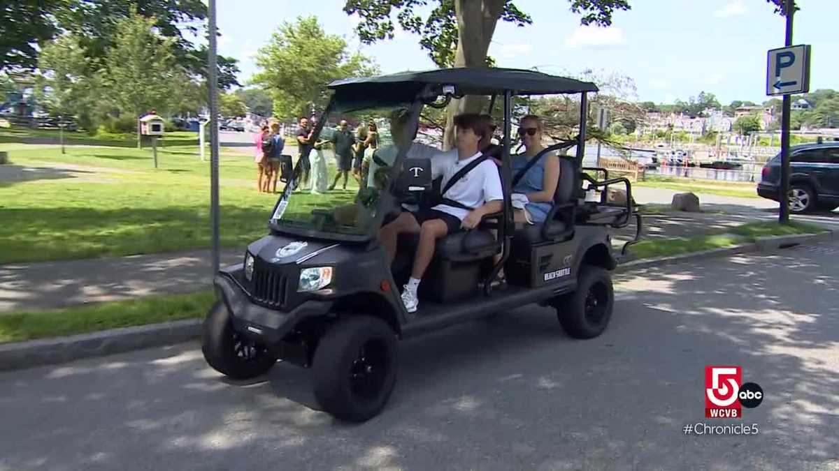 Free beach transportation offered on North Shore