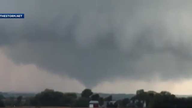 Possible tornado spotted in southwestern Wisconsin - Vimarsana News