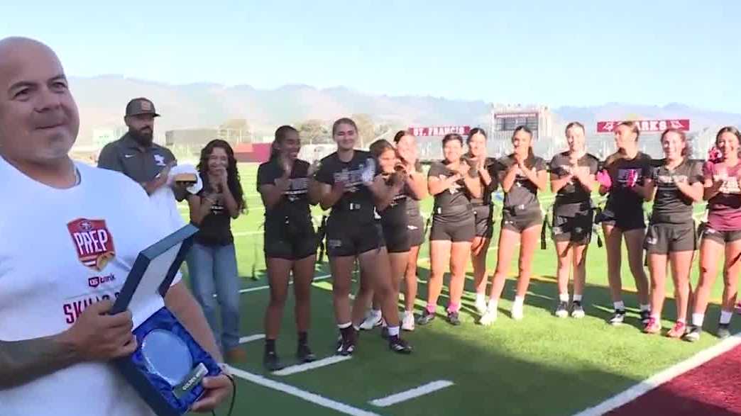 St. Francis Sharks coach Frank Galvan wins Golden Whistle Award