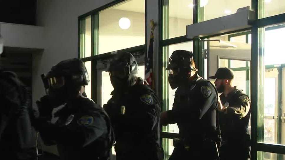 Iowa authorities prepares for worst with active shooter drill at school building