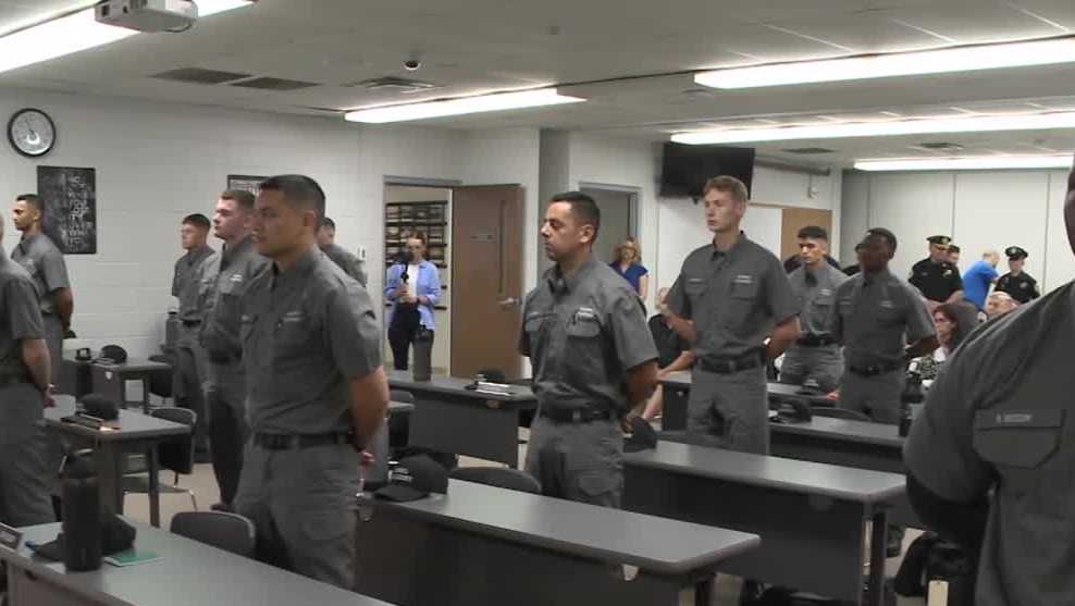 Des Moines Police Department Swears In New Class Of Officers