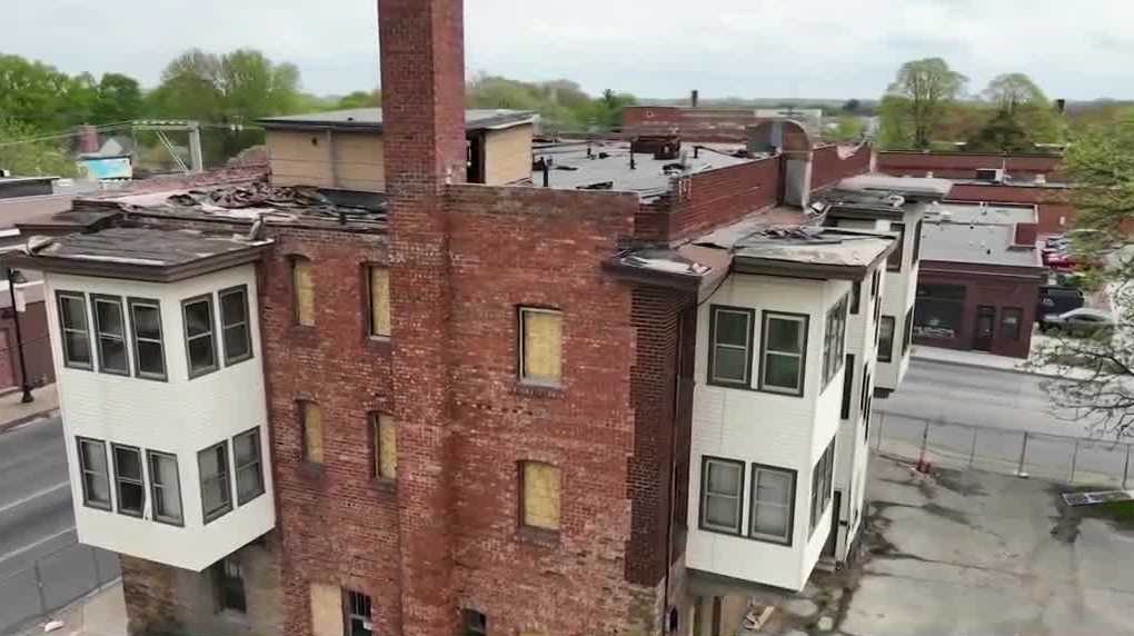 City Council votes to approve demolition of century-old Highland Apartments - Vimarsana News