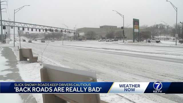 First true snow of the season brings out plows working to make way for safe travel - Vimarsana News