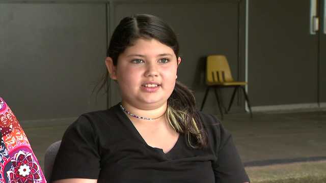 Elementary student saves teacher from choking - Vimarsana News