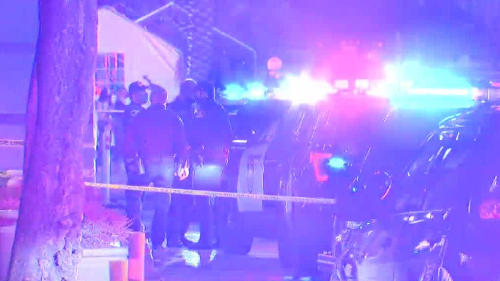 Second teen dies after Sacramento mall shooting on Black Friday - KCRA Sacramento