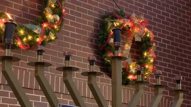 Menorah lighting in Stockton celebrates start of Hanukkah - Vimarsana News