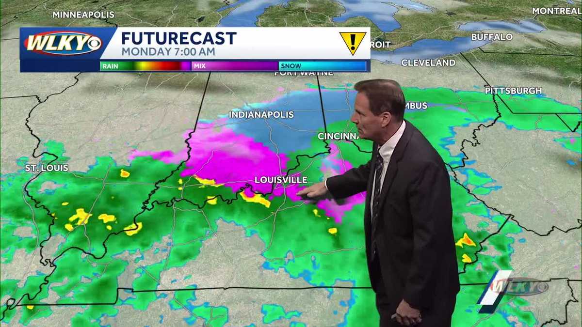 Quiet & cooler Sunday, Wintry mix Monday morning