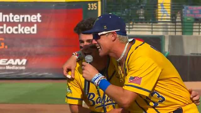 Savannah Bananas sell out Iowa debut at Principal Park - Vimarsana News