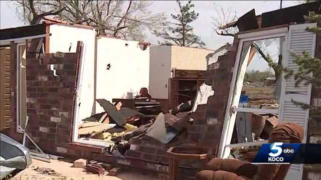 Cole family makes it to tornado shelter with minutes to spare - Vimarsana News