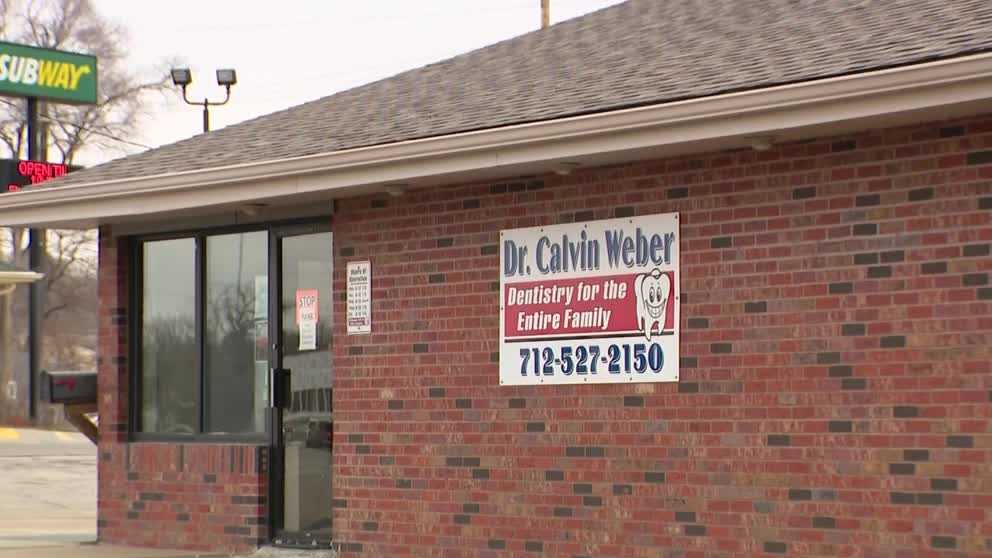 Iowa dentist surrenders license in light of conviction - Vimarsana News