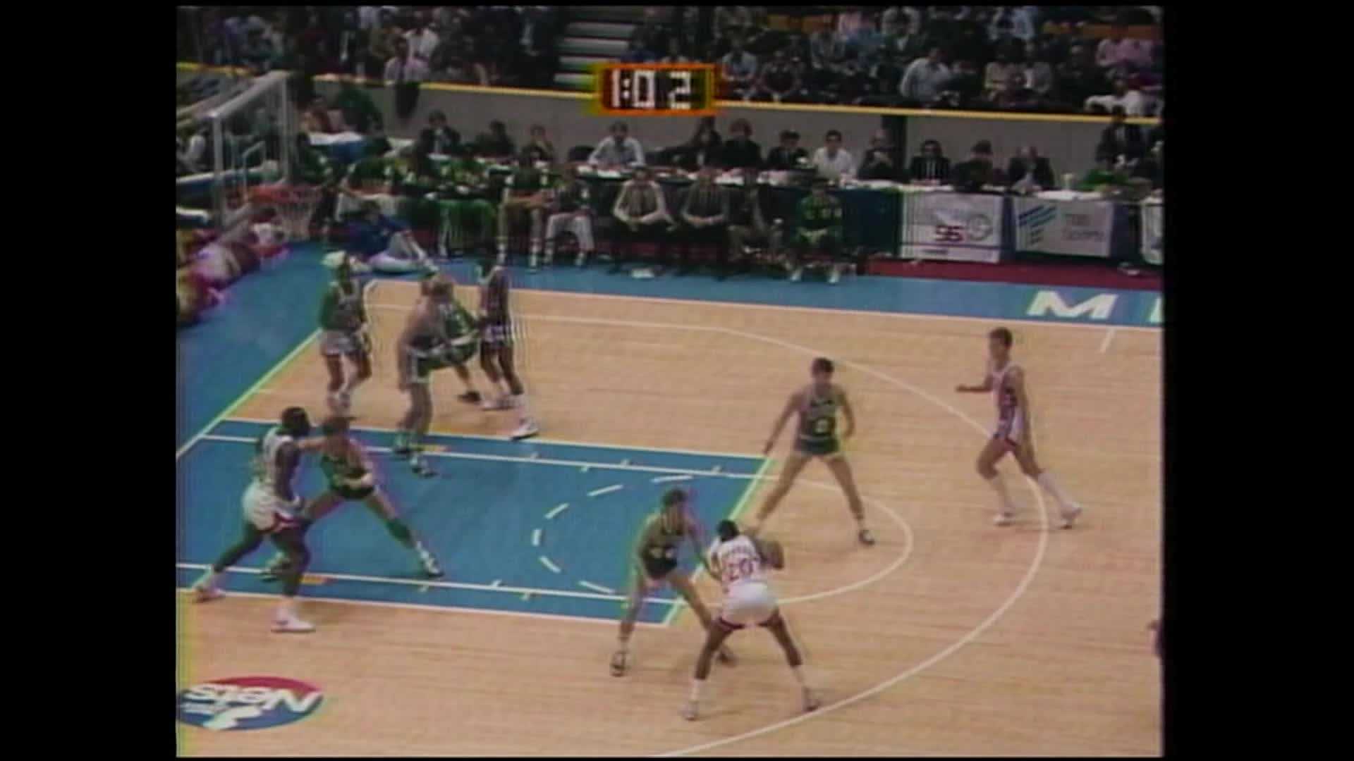 Bill Walton in 1985: 'I love pressure' - Vimarsana News