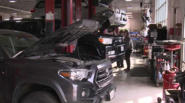 Car part shortage frustrates owners, mechanics in NH - Vimarsana News