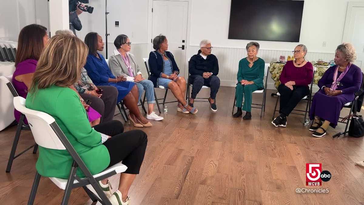 How The Cottagers support Martha’s Vineyard — and each other