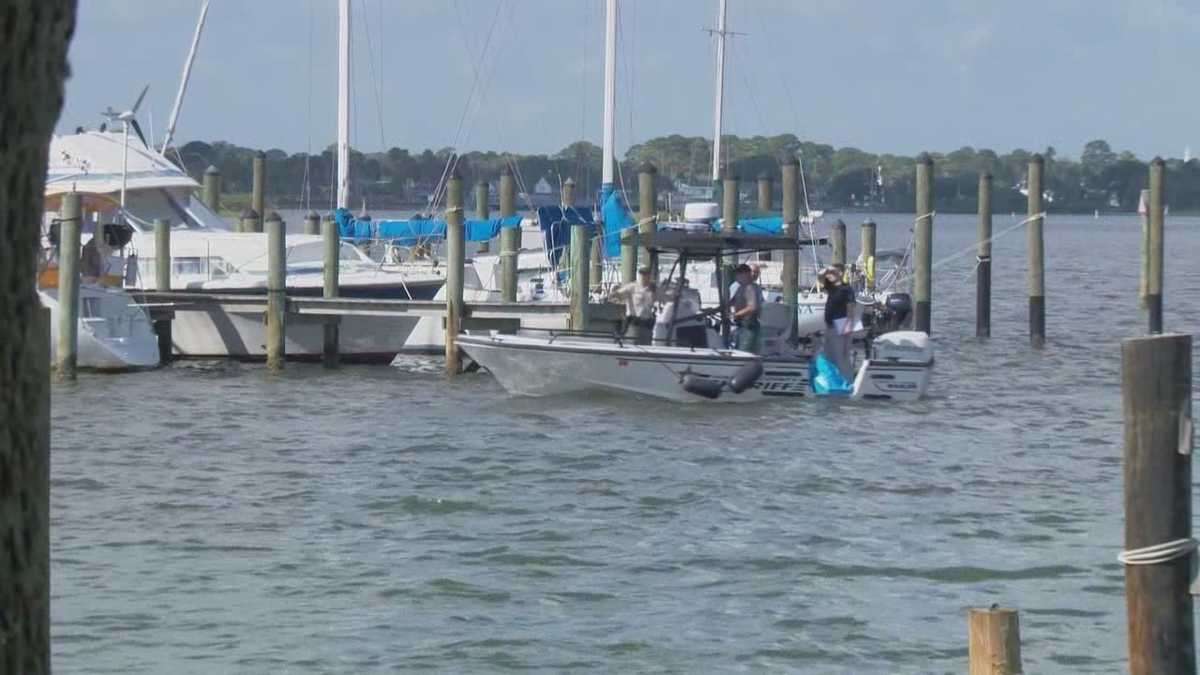Boater finds body floating in Halifax River, deputies say