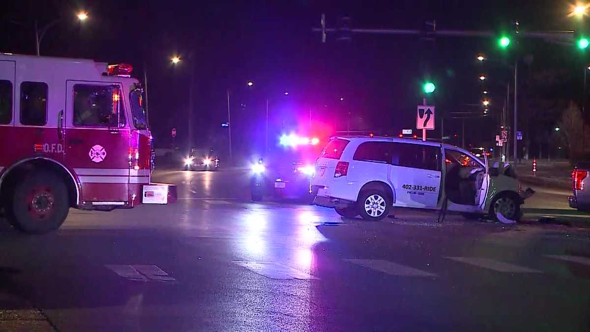 Two people seriously injured in Omaha crash early Wednesday morning