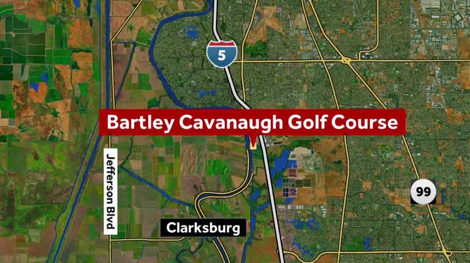 Man dies after crashing cart at Sacramento County golf course