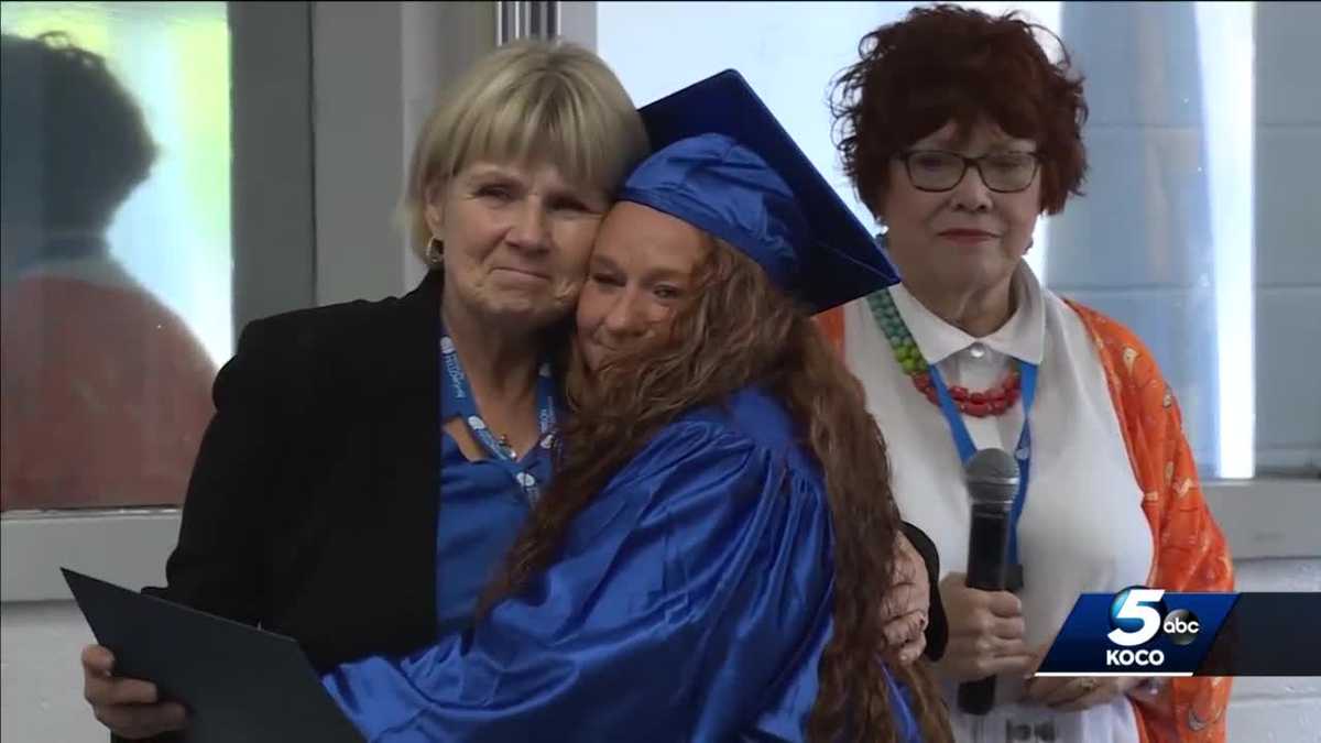 Women at metro corrections center graduate from Prison Fellowship program