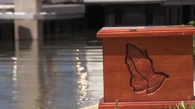 Mysterious urn unclaimed after it floated into marina near Fort Myers Beach