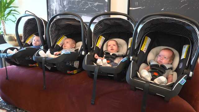 Sisters both give birth to twins, 13 hours apart